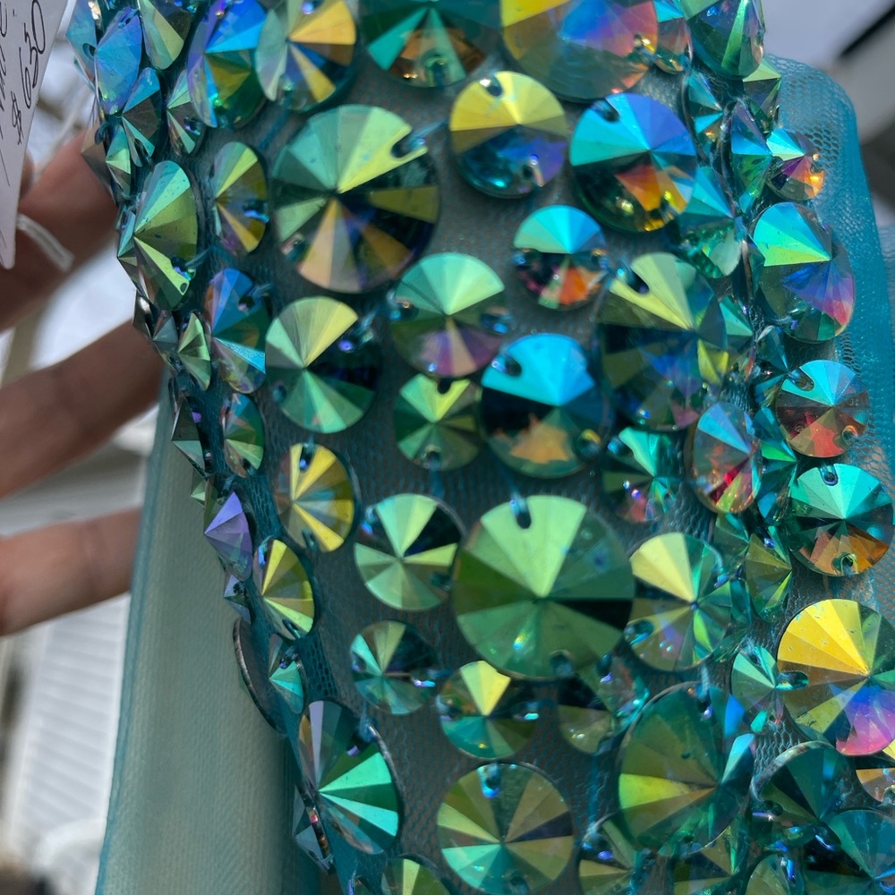 Special occasion dress 💁‍♀️🥂 - Picture 9 of 10